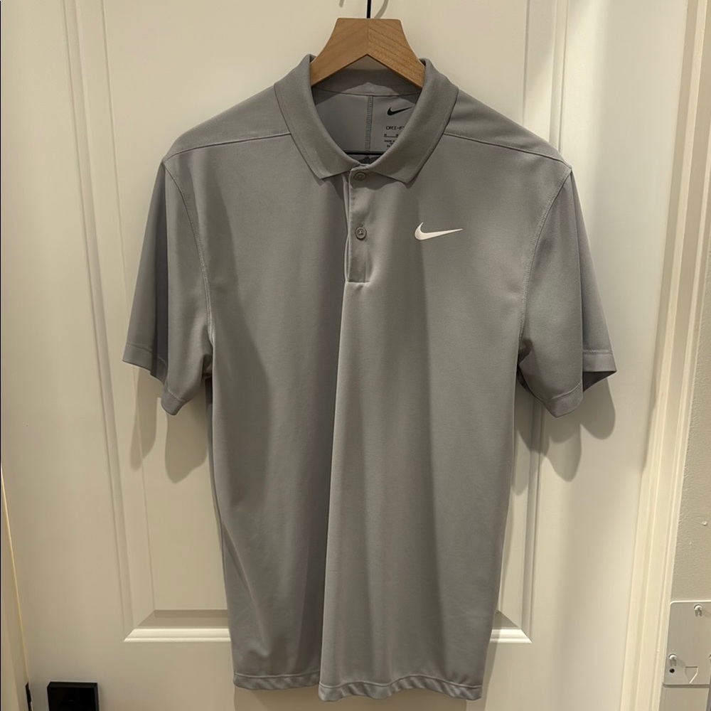 Nike Men's Gray Golf Polo Shirt Dri-Fit (Medium) - Picture 2 of 6